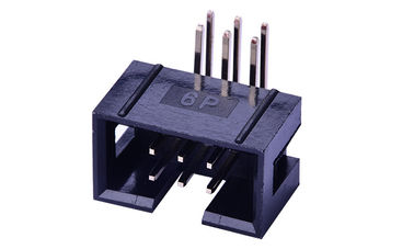 Sudut Kanan 2 * 3 Konektor Header Kotak 2,54 mm Melalui Lubang Tahan Tegangan 500V