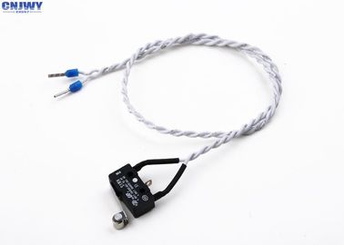 White Auto Electrical Cables Assemblies Twisted PVC Wire Dengan Switch Miniatur